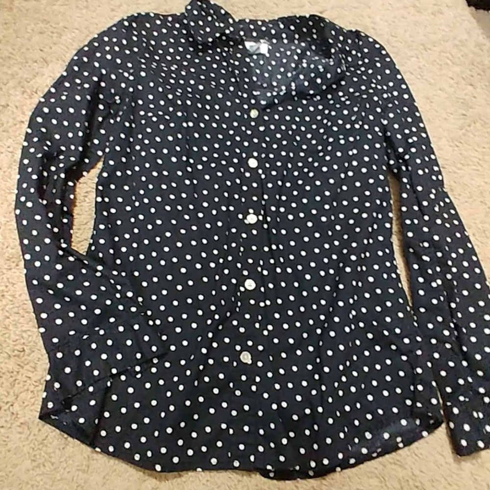 *BOGO * Button up top
